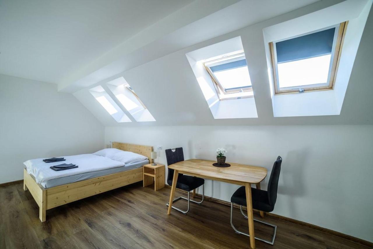 Apartmany Faustin Kvilda Rum bild